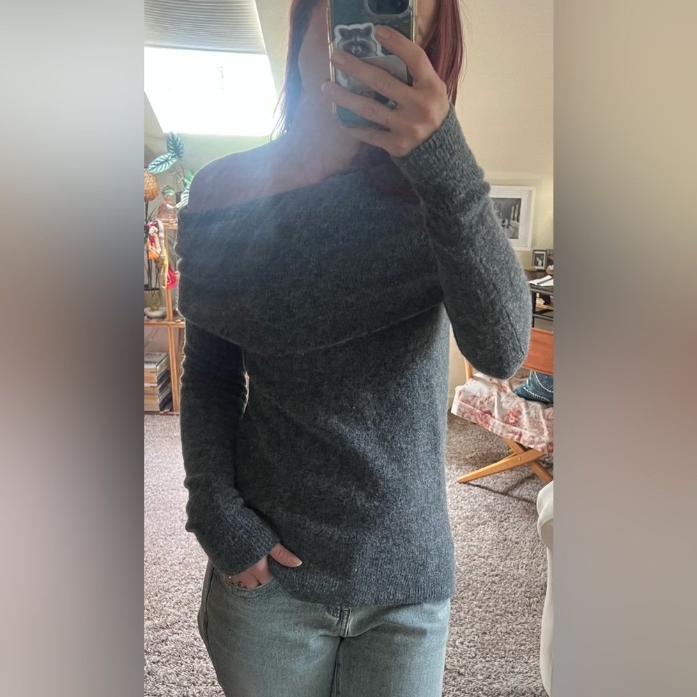 Banana Republic Merino Wool Cozy Off-Shoulder fold over Sweater Dark Gray